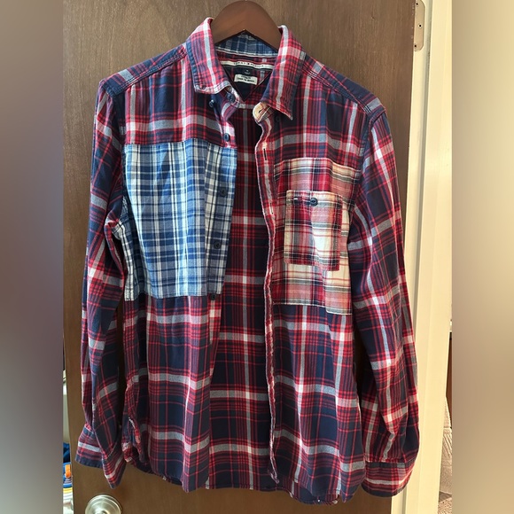 Tommy Hilfiger red plaid multi plaid. They don’t make this anymore - Picture 2 of 2